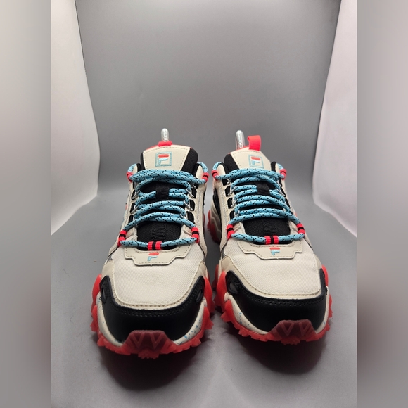 Fila Trail Running Sneakers Women’s Size 7 White Black Red Blue Outdoor Shoes - Picture 2 of 9